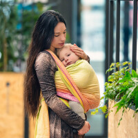Baby Sling Quito pastel